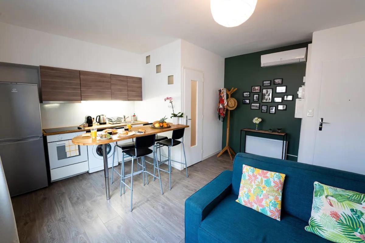 Appartement Centre Village, Clim Et Parking Gratuit Эг-Морт Экстерьер фото